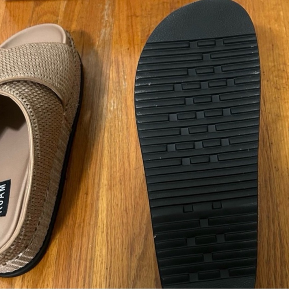 Rear ROAM Tan Woven Platform Slide Sandals - Picture 4 of 7